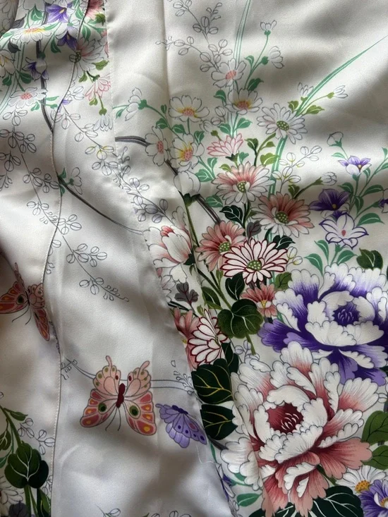 Floral Satin Robe in Ivory with Pink & Purple Blooms - Picture 4 of 8